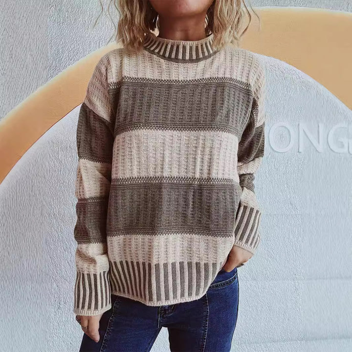 Pull en tricot élégant pour femmes avec un motif rayé unique et de hauts bords Chic & Stil