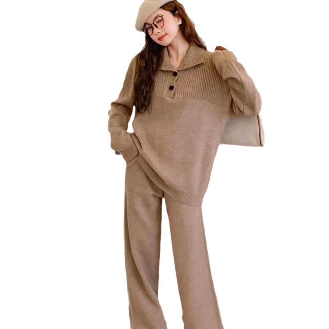 Costume tricoté pour femme avec détails de boutons décoratifs et coupe large Chic & Stil