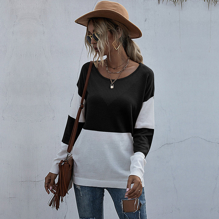 Casual knit sweater for women with V-neck and geometric pattern Lune London