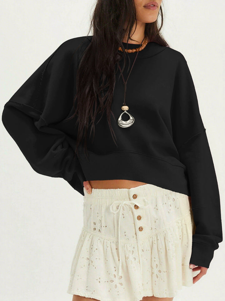 Casual sweatshirt for women with a sleek cut and dropped shoulders Lune London