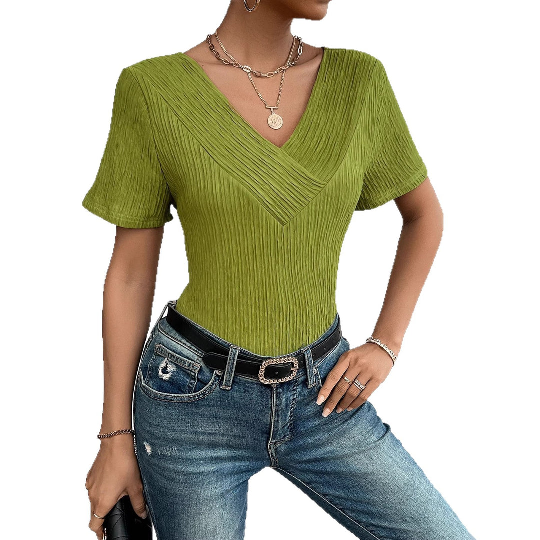 Women's casual V-neck shirt with flowing design and short sleeves Lune London