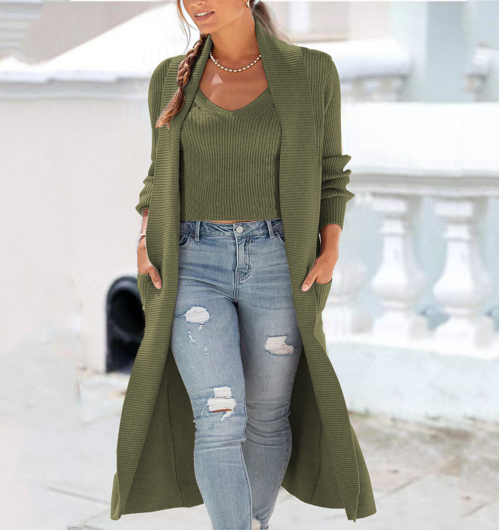 Women’s knit coat with elegant open cut Lune London