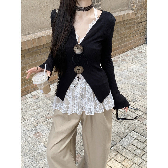 Women's casual and playful cardigan with lock detail Chic & Stil
