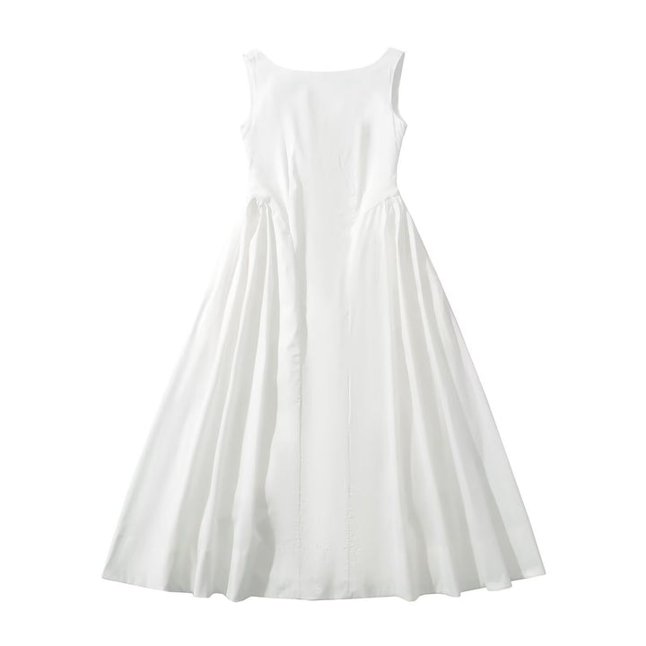 Maxi dress for women with an elegant and flowing cut and a round neck Lune London