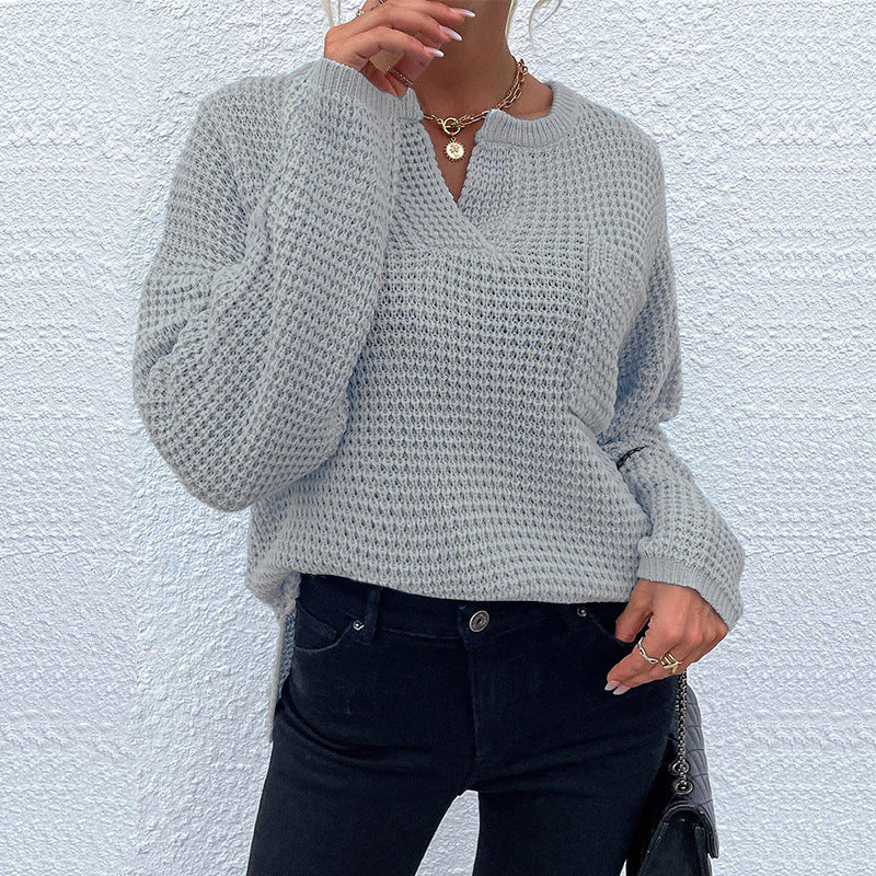 Casual knit sweater for women with V-neck and textured surface Lune London