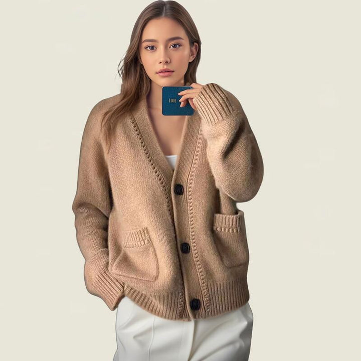 Ladies cardigan with deep V-neck and pockets Lune London