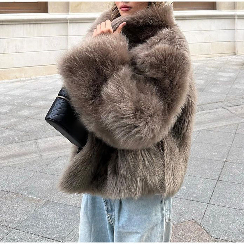 Ladies Faux Fur Jacket with Voluminous Collar Lune London