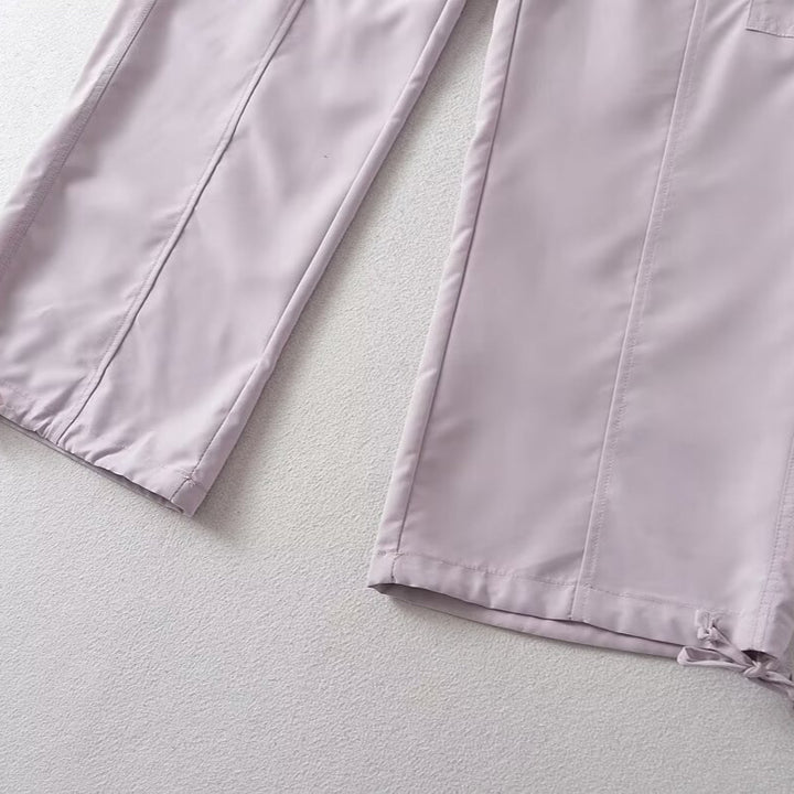 Comfortable cargo pants for women with adjustable waist and functional pockets Lune London