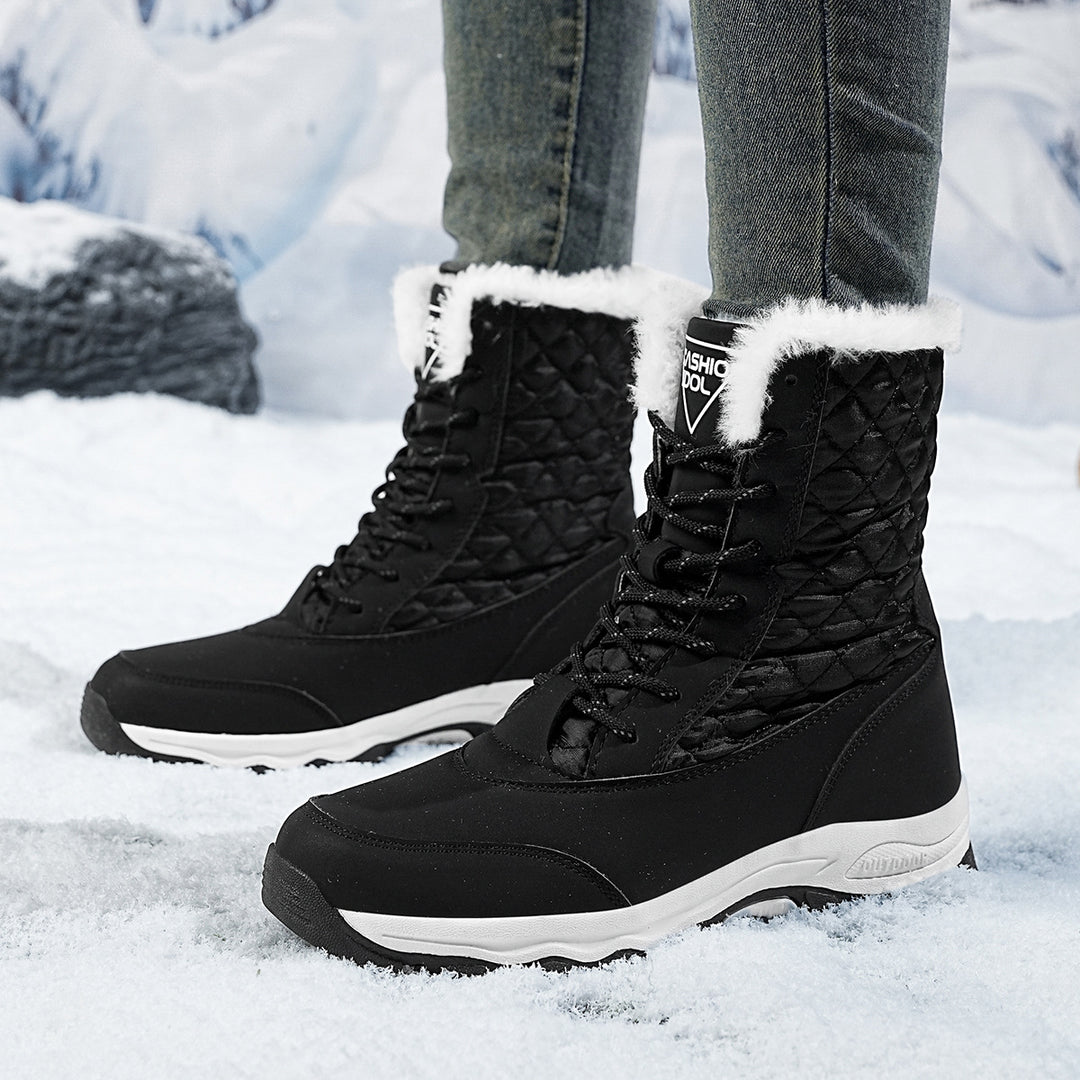 Winter boots for women with insulated lining and non-slip sole Lune London