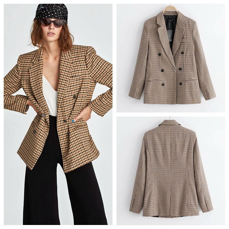 Lune London double-breasted blazer for women with plaid pattern