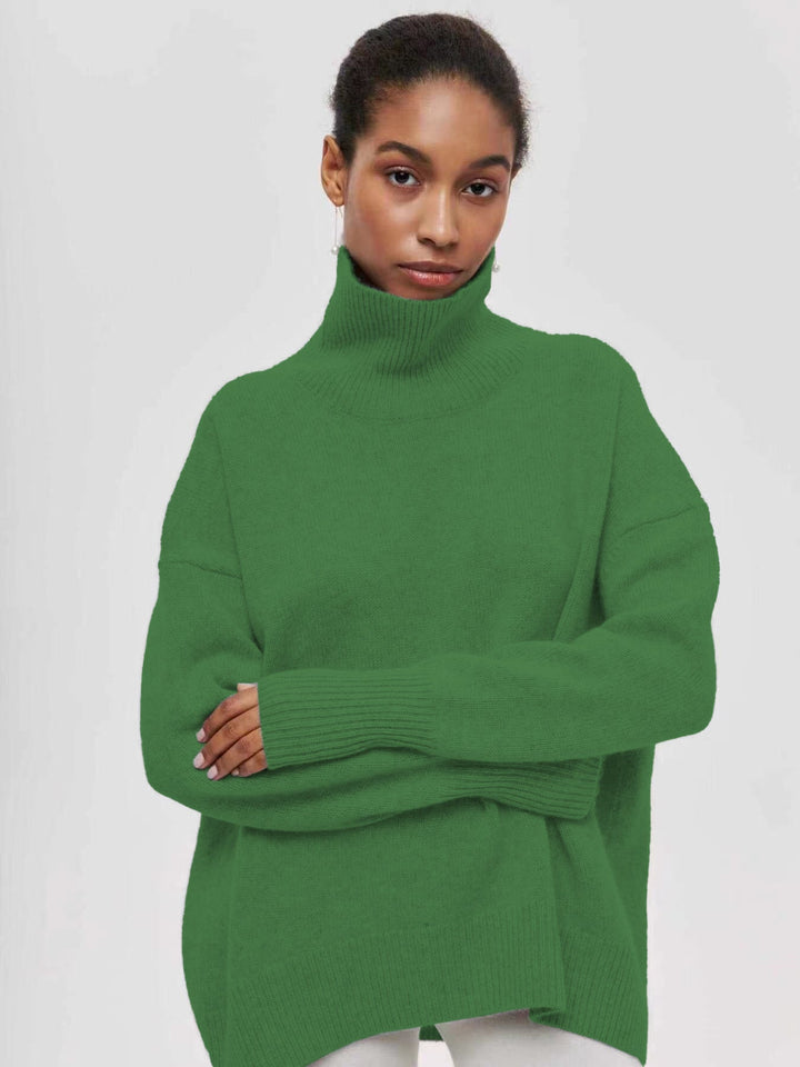 Women's Comfortable Turtleneck Sweater with Oversized Cut and Textured Material Lune London