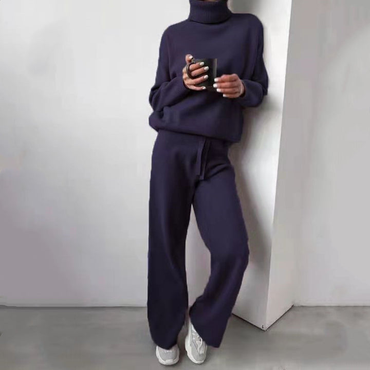 Elegant knit loungewear set for women with high collar and wide legs Lune London