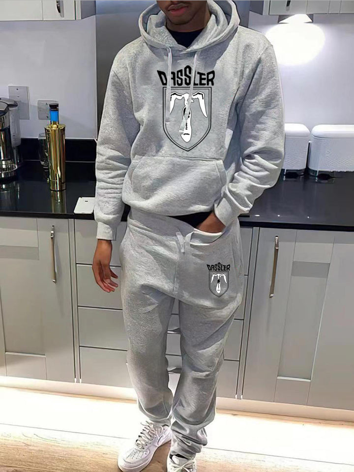 Women's hoodie and jogging set with exclusive graphic element Lune London