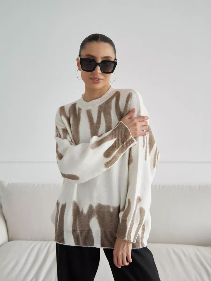 Oversized sweater for women with creative pattern and soft textured material Lune London