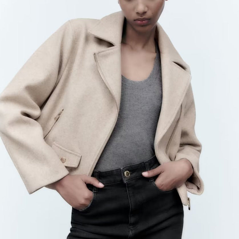 Casual women's transitional jacket in soft material with practical pockets Lune London