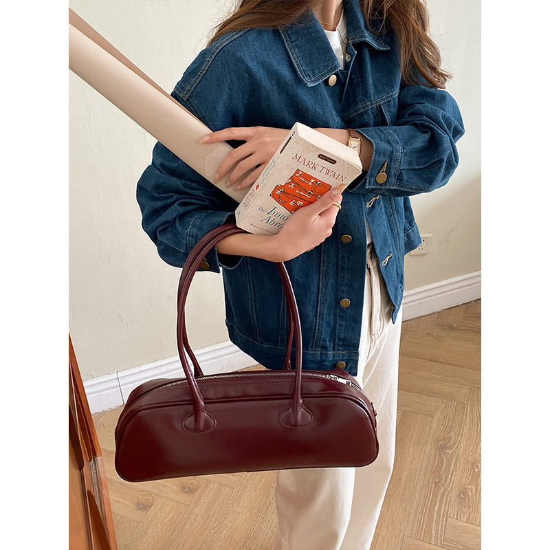 Women's casual denim jacket in oversized style Chic & Stil