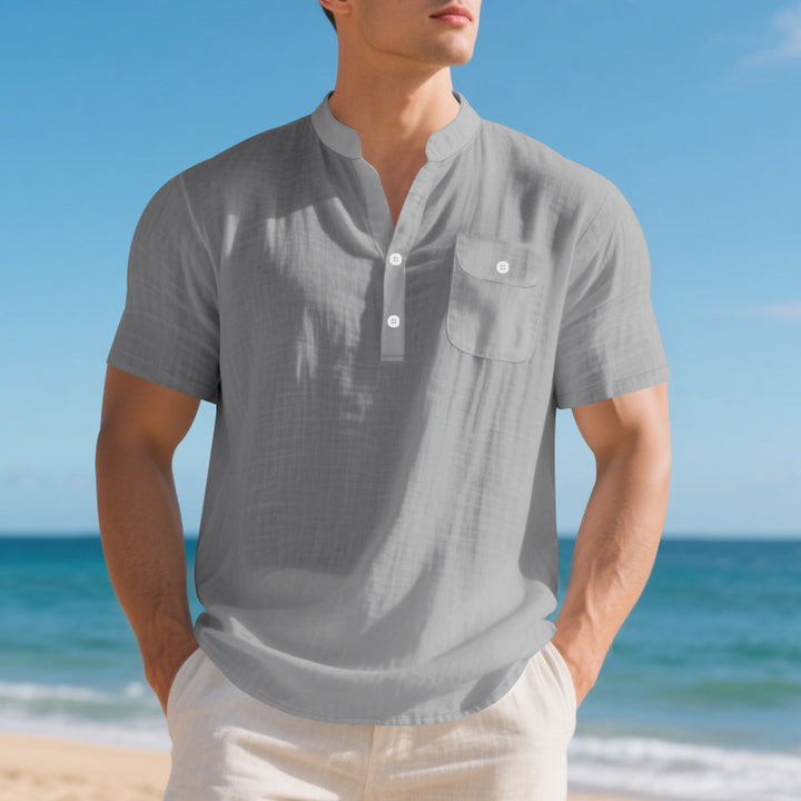 Fashion short sleeve shirt for men with button placket and chest pocket Lune London