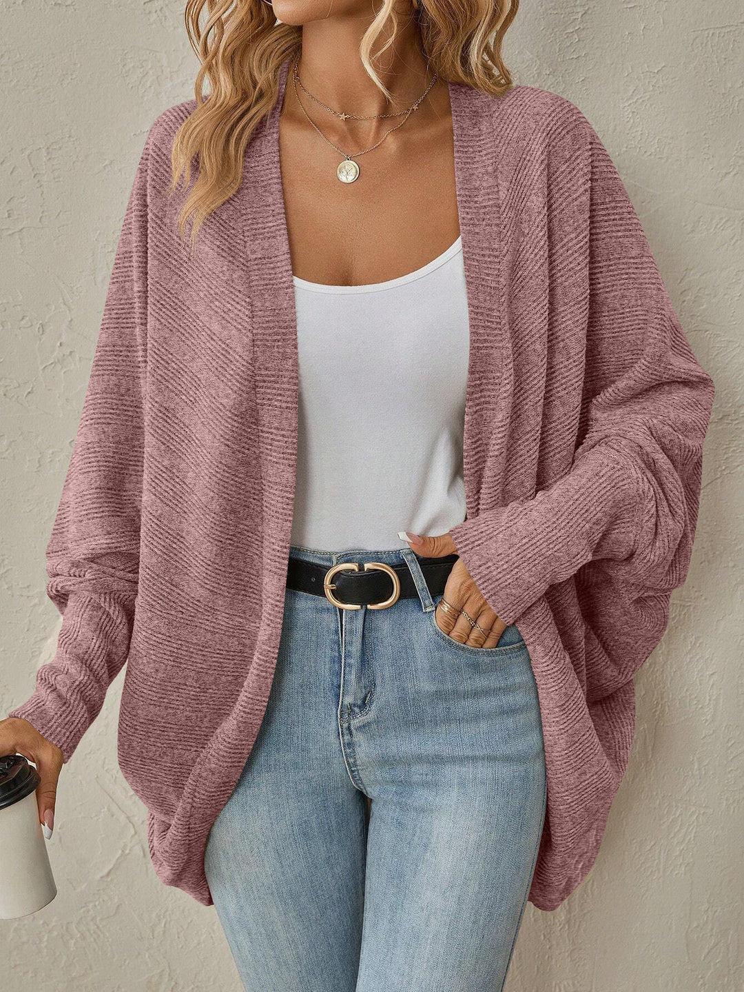 Ladies casual cardigan with wide sleeves and an open design Lune London