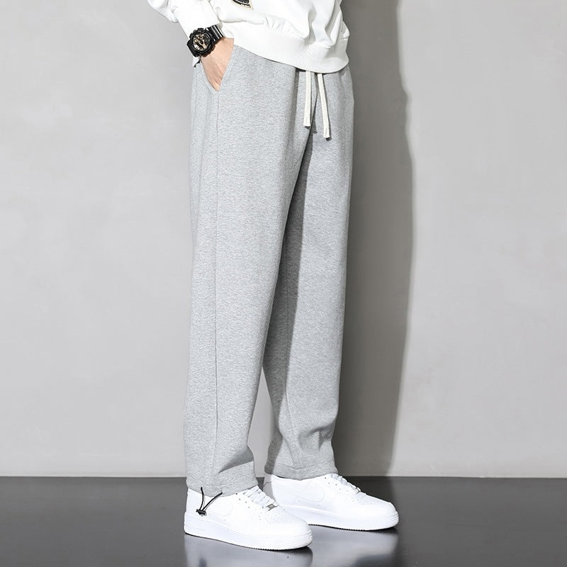 Casual jogger pants for men with elastic waistband and zippered pockets on the sides Lune London