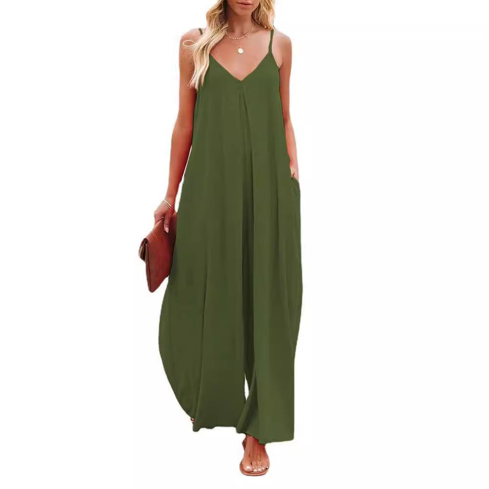 Maxi dress for women with adjustable straps and side pockets Lune London