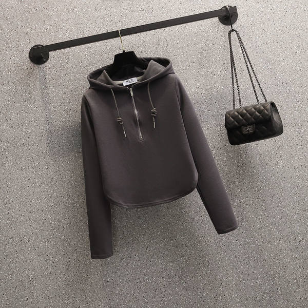 Women's stylish crop hoodie with practical zipper Chic & Stil