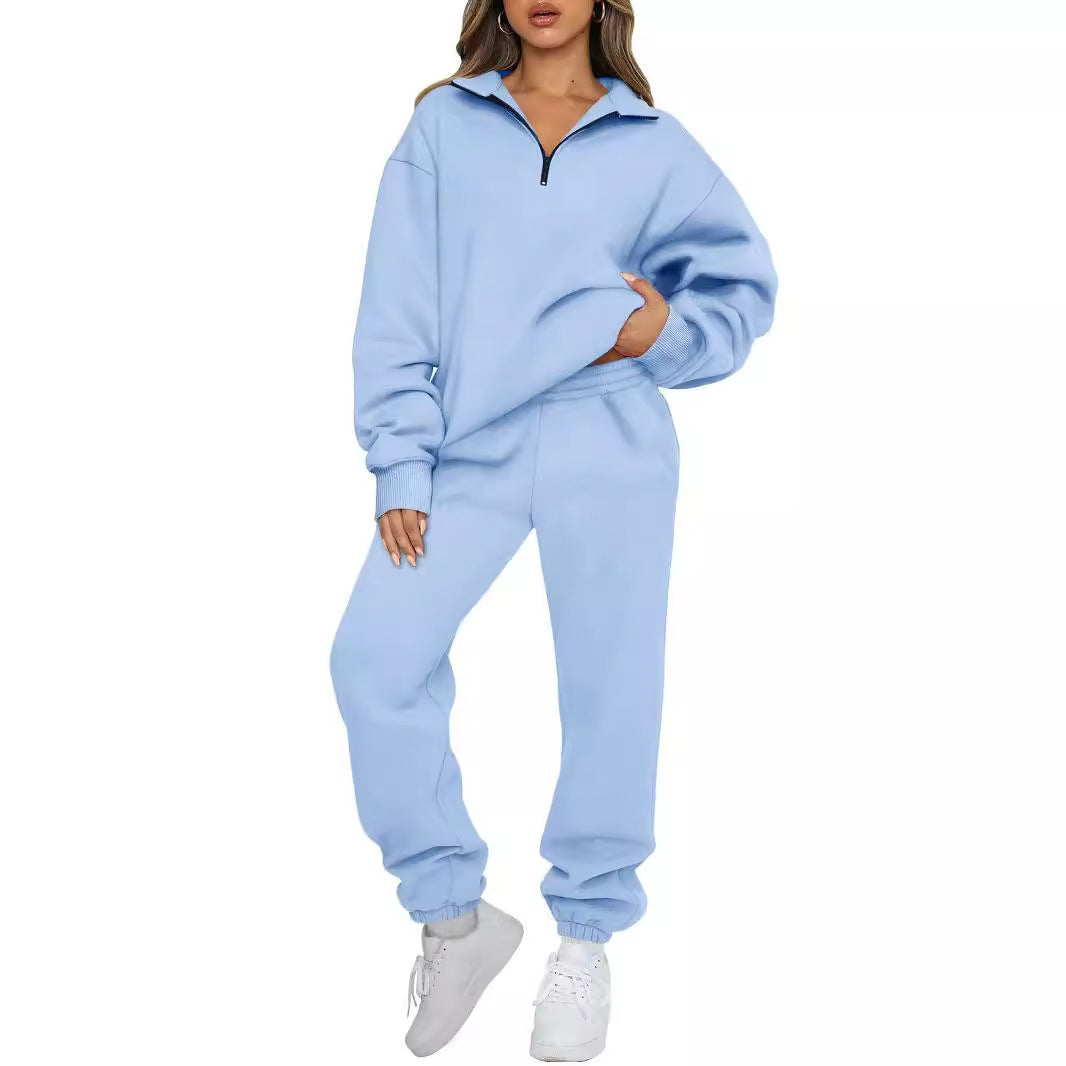 Women's comfortable sweatpants set with modern stand-up collar and kangaroo pocket Lune London