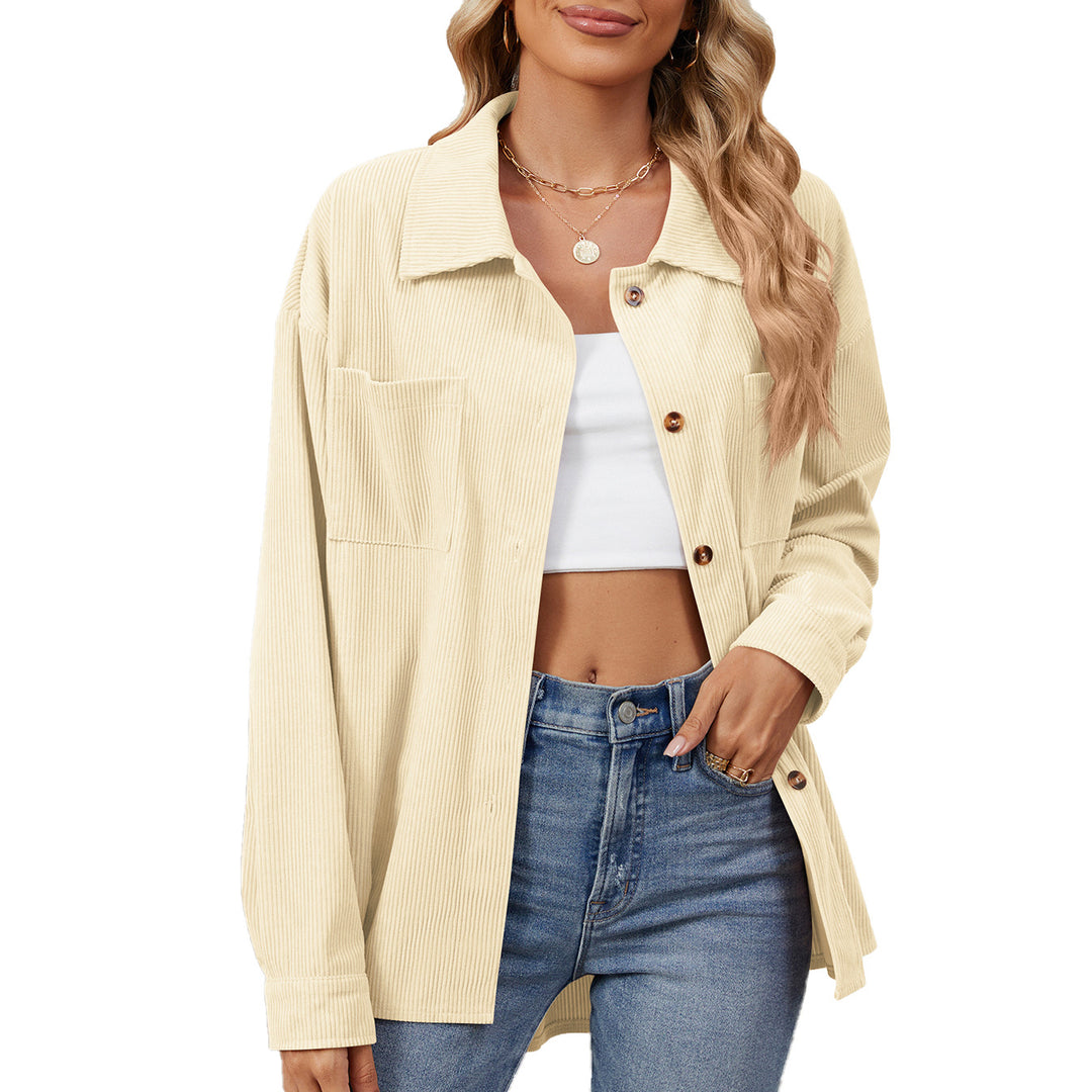 Corduroy jacket for women with a comfortable fit and practical chest pockets Lune London