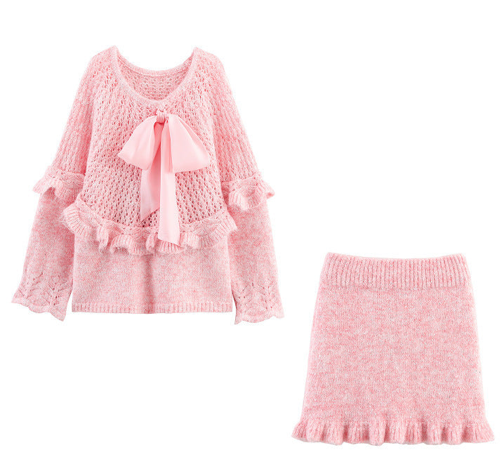 Elegant ladies knitted outfit with ruffles and bow accents Lune London