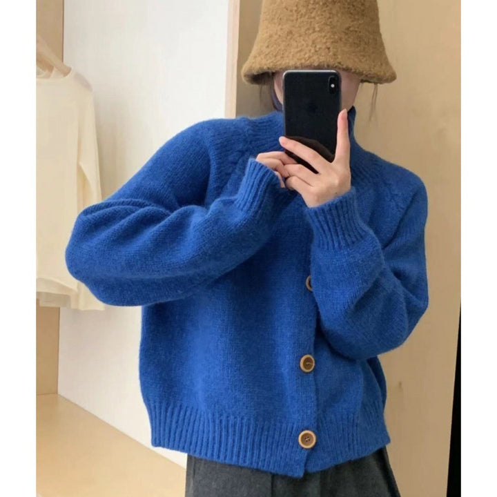 Cardigan décontracté pour femmes avec boutons contrastés et coupe décontractée Chic & Stil