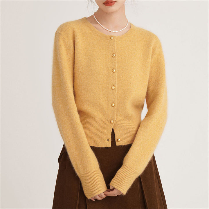 Cardigan féminin à la mode avec motif rayé et boutons décoratifs Chic & Stil