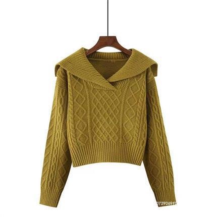 Knit sweater for women with wide collar and sophisticated twisted pattern Lune London