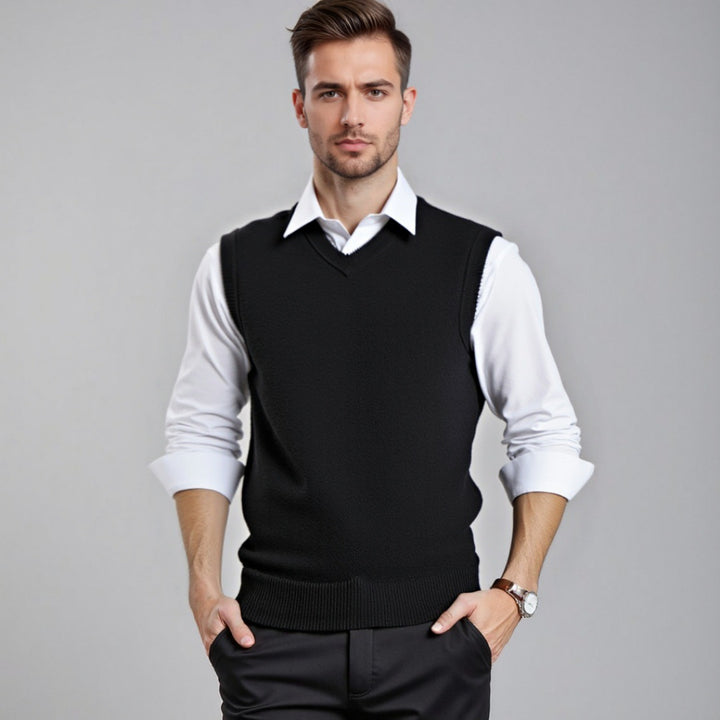 Stylish men's V-neck sweater vest Lune London
