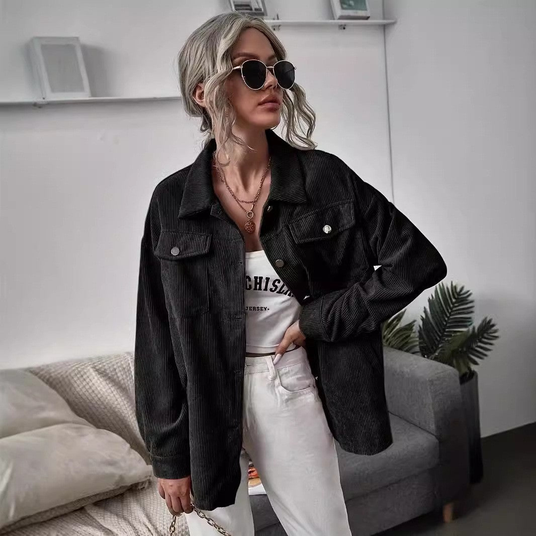 Corduroy jacket for women with a modern cut and practical pockets Lune London