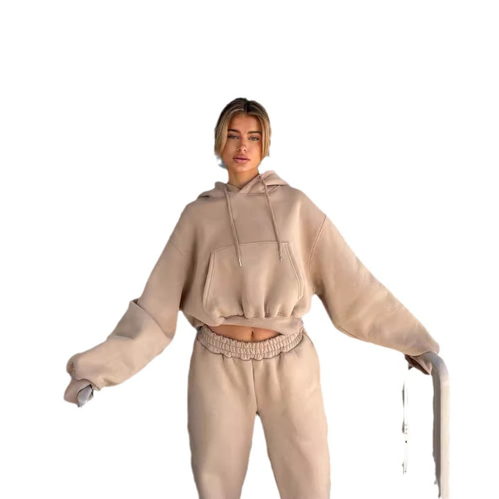 Lune London women's trendy cropped hoodie and relaxed jogger pants set
