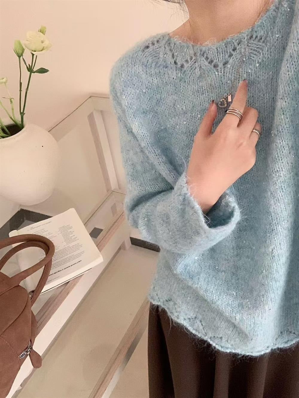 Ladies fluffy knit sweater with shiny accents and relaxed fit Lune London