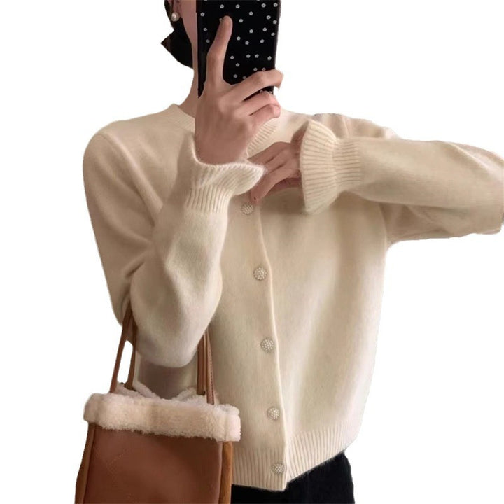 Cardigan confortable pour femmes avec boutons en perle Chic & Stil