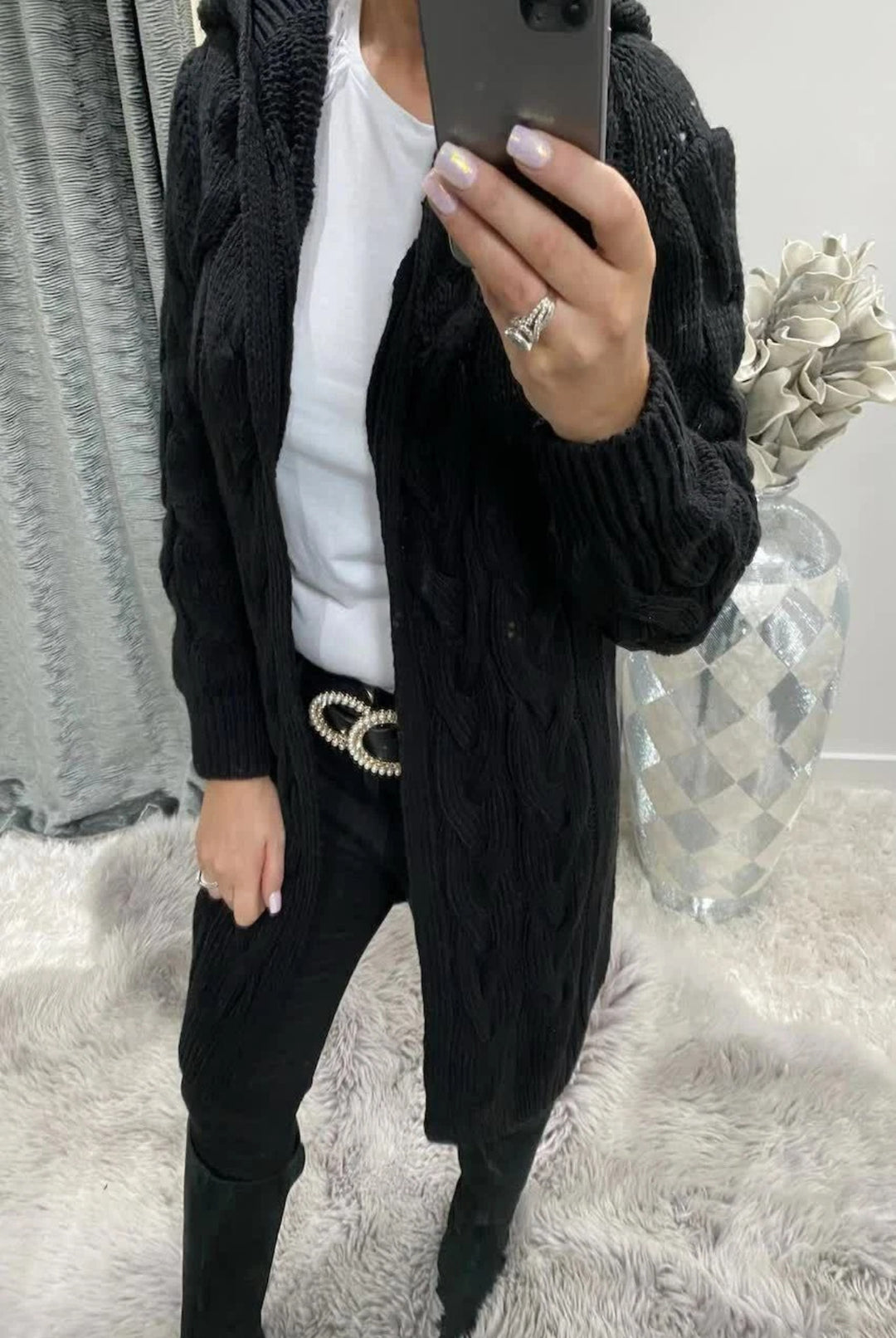 Ladies Long Cardigan with high quality twisted pattern and relaxed fit Lune London