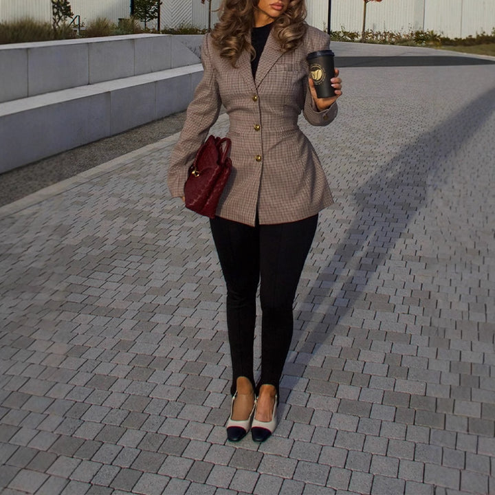 Checkered blazer jacket for women with a fitted cut Lune London