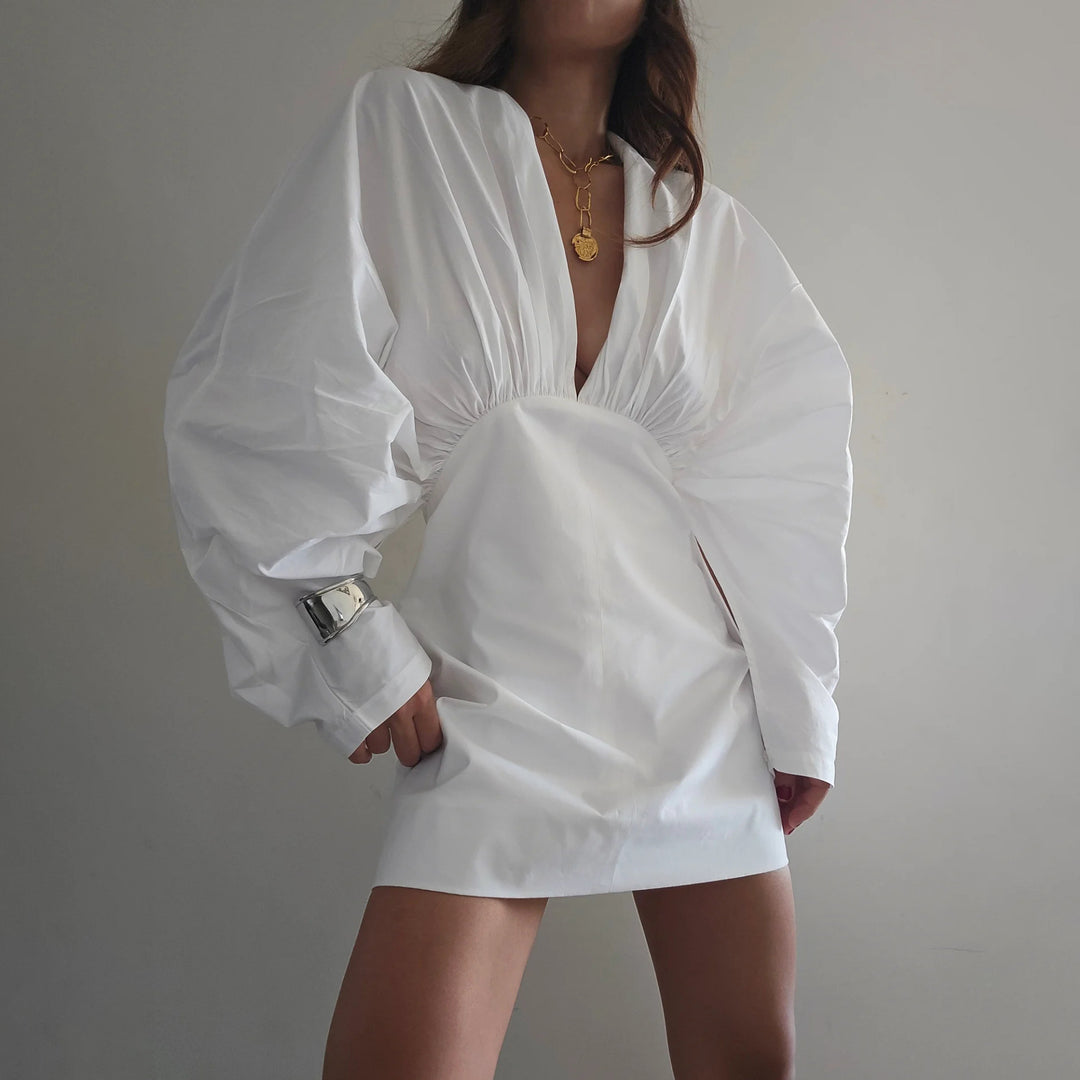 Wrap dress for women with an innovative V-neckline and voluminous sleeves Lune London