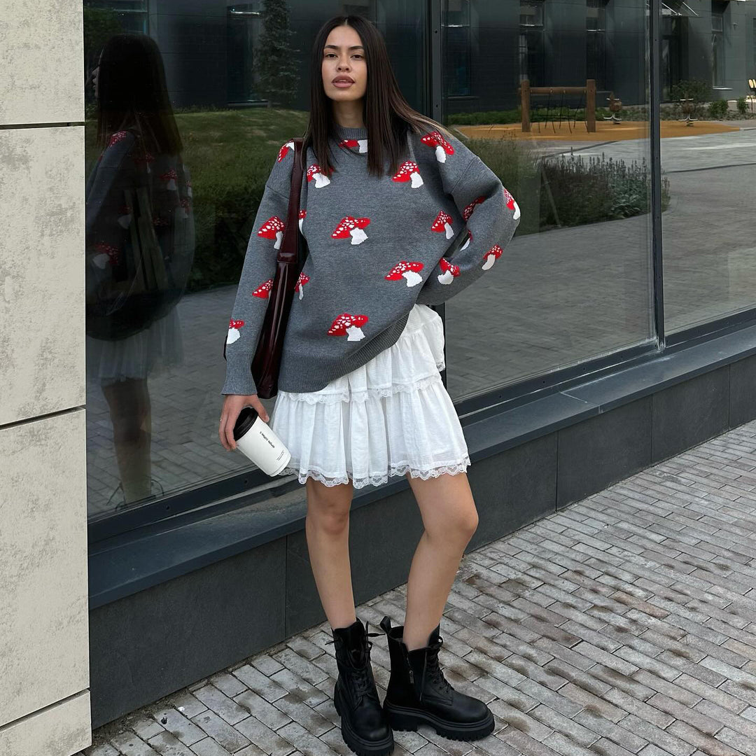 Women's sweater with a creative mushroom design and a casual fit Lune London