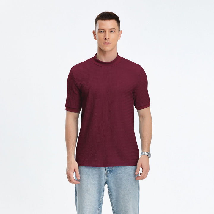 Short sleeve top for men with modern high collar and textured fabric Lune London