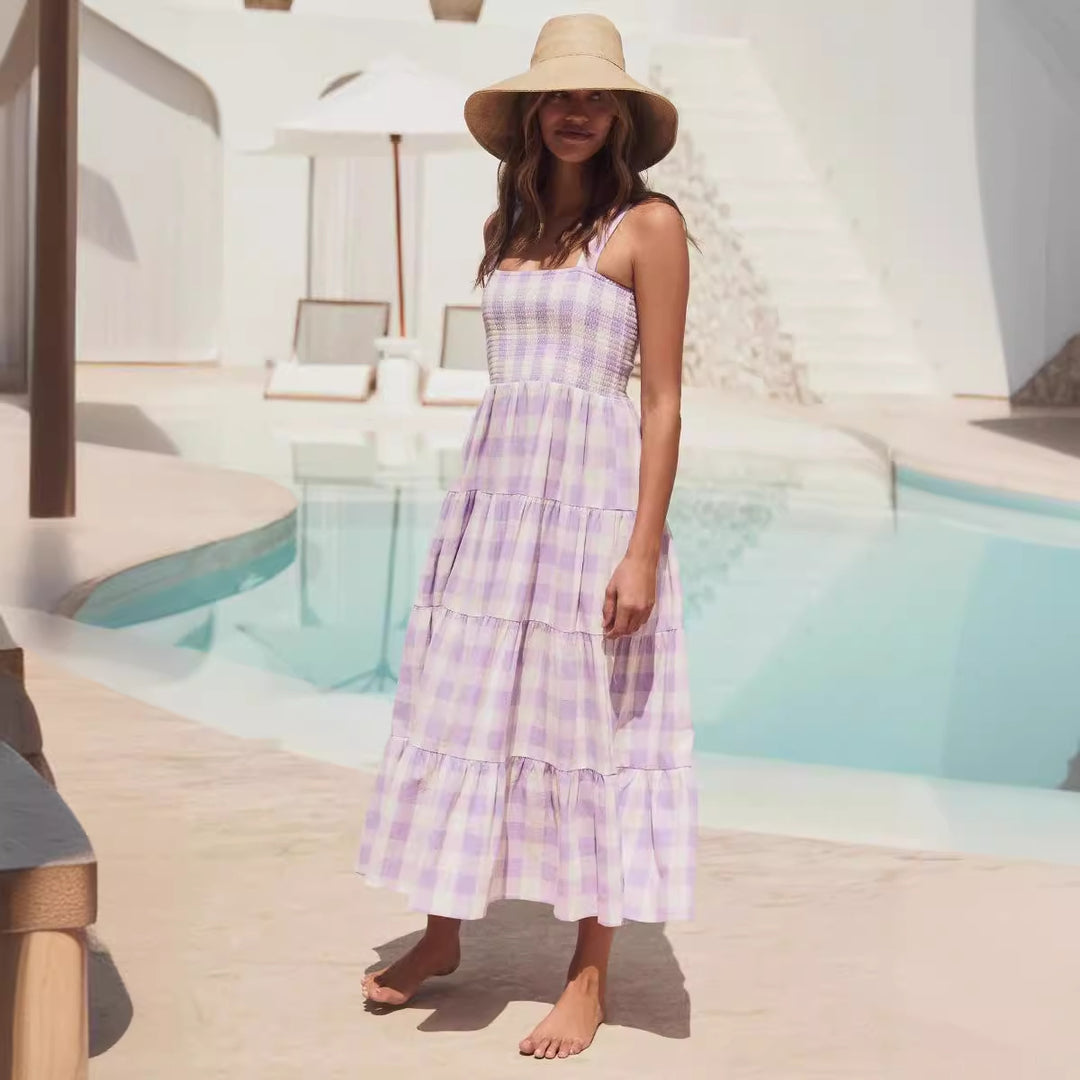 Chic & Stil Women's Summer Maxi Dress with Plaid Pattern and Flowing Cut