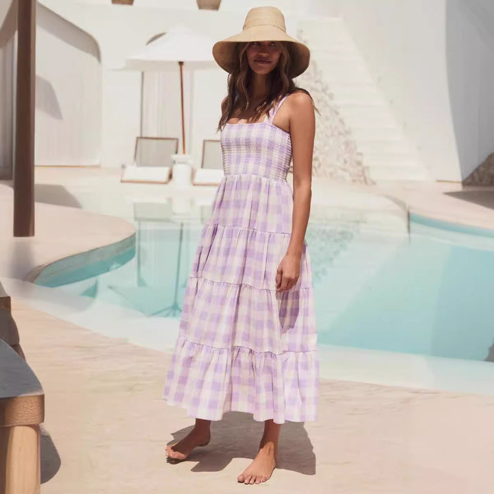 Chic & Stil Women's Summer Maxi Dress with Plaid Pattern and Flowing Cut