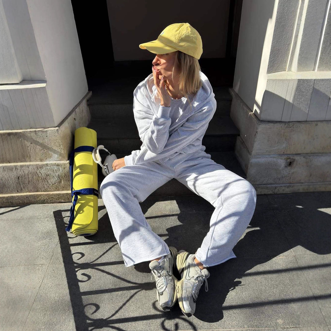 Comfortable fleece jogger set for women with hood and side pockets Lune London