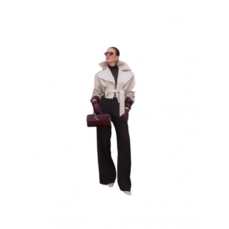 Fashionable women's trench coat with wide collar and belt at the waist Lune London