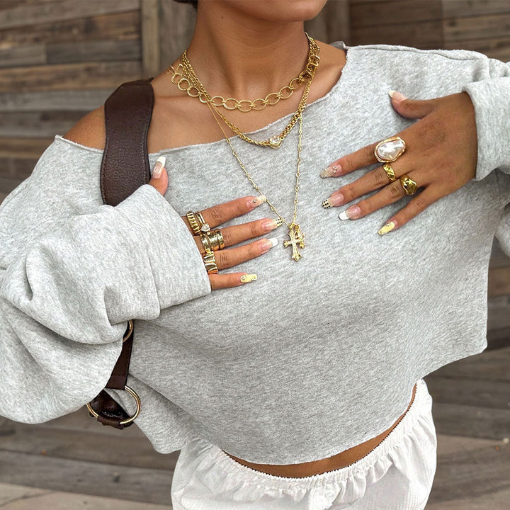 Sweat-shirt surdimensionné pour femmes avec un design à épaules dénudées et une douce doublure en polaire intérieure Chic & Stil