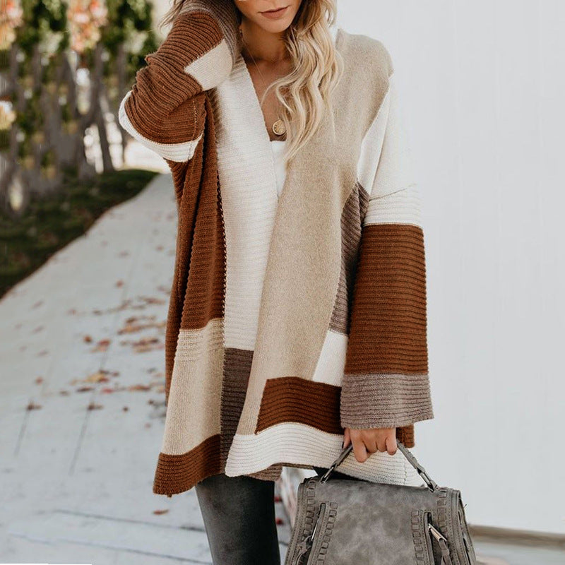 Fashionable women's cardigan with soft knit and spacious sleeves Lune London
