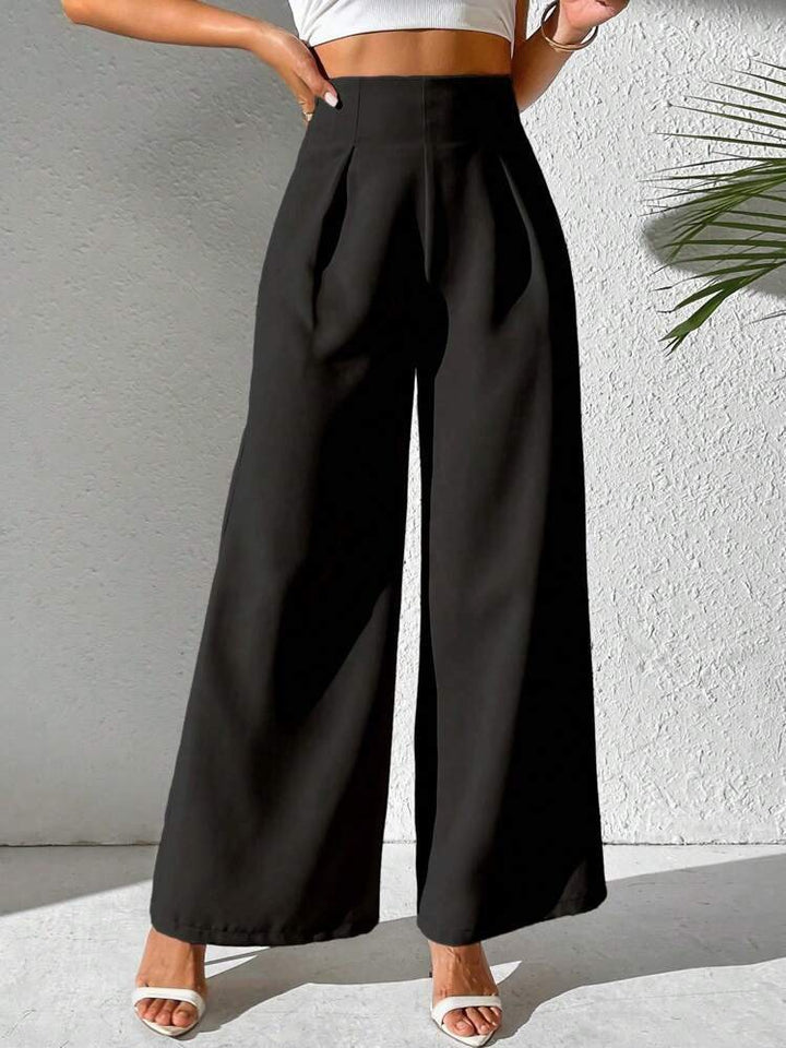 Ladies Elegant High Waist Palazzo Pants with Front Pleat and Wide Legs Lune London