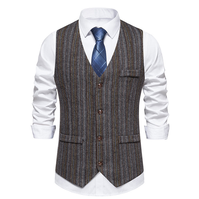 Elegant cardigan for men in classic herringbone pattern Lune London