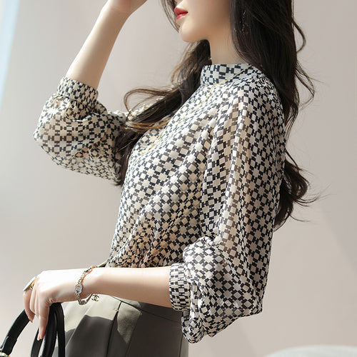 Ladies elegant blouse with geometric patterns Lune London